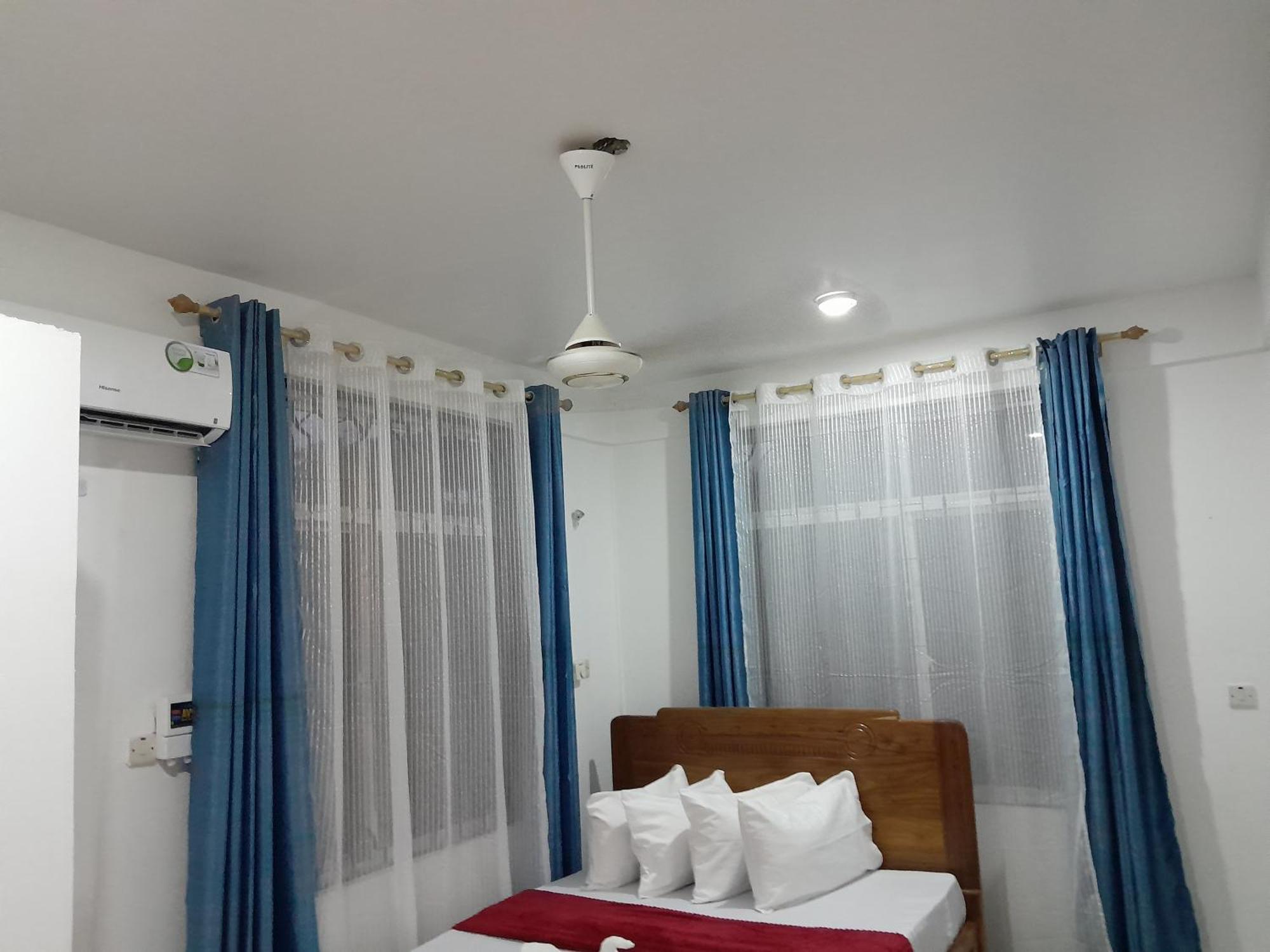 Valley Breeze Hotel Dar es Salaam Exterior photo